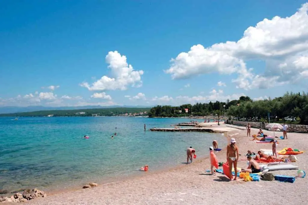 Apartment In Malinska/Insel Krk 12761